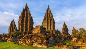 ide-liburan-seru-di-jogja-dari-merapi-hingga-pesisir-selatan